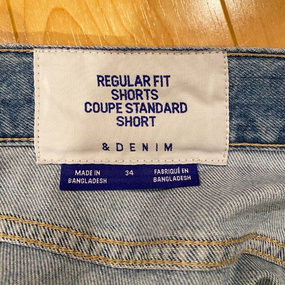 H&M Regular Fit Denim Shorts - Picture 3 of 3